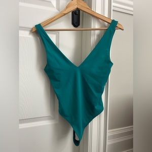 ARITZIA bodysuit NEVER WORN